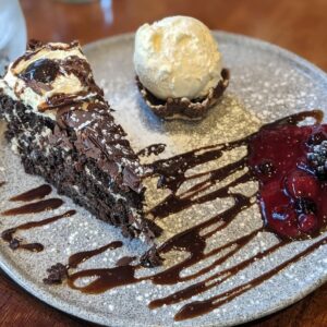 524656198 18474321751076796 6551924193061571623 n